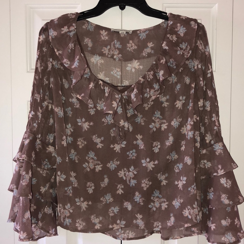 American Eagle Long Sleeve Top